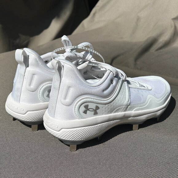 Under Armour Glyde MT Softball Cleats – Women’s Size 9 – New - Picture 3 of 14